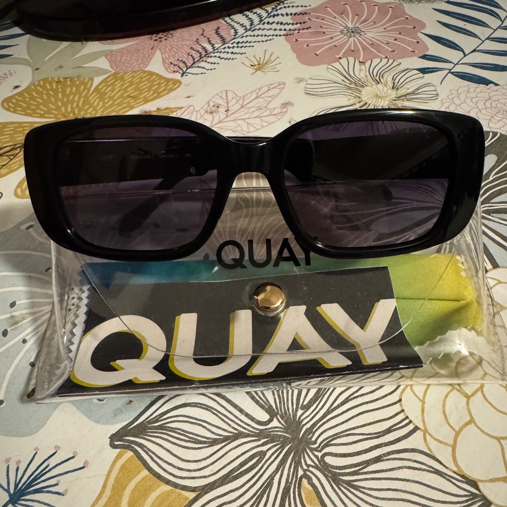 Quay Australia Karma Black Sunglasses